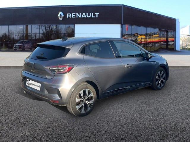 Renault Clio image 8