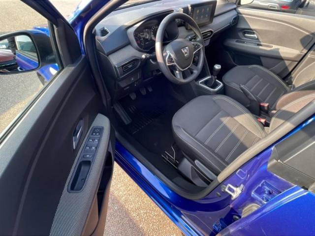 Dacia Sandero image 4