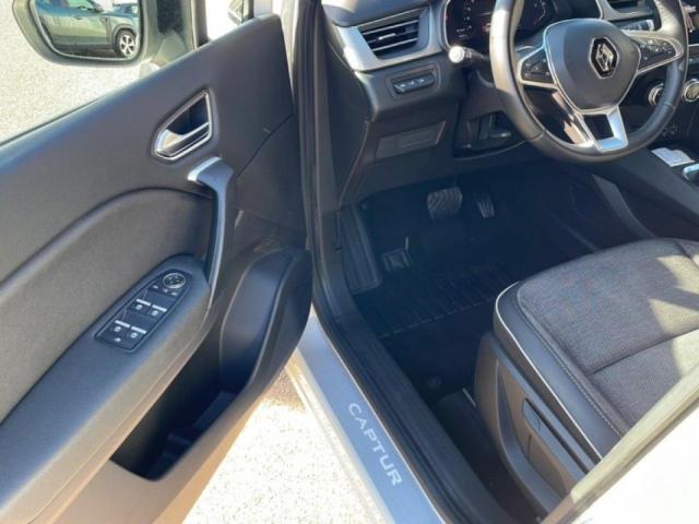 Renault Captur image 3