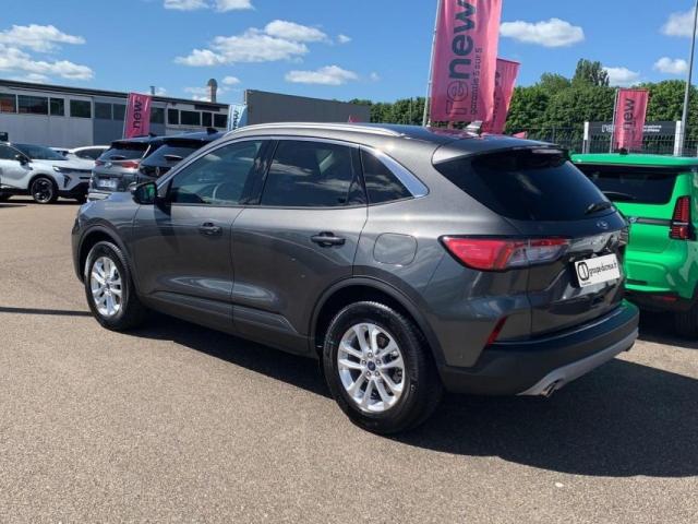 Ford Kuga image 6