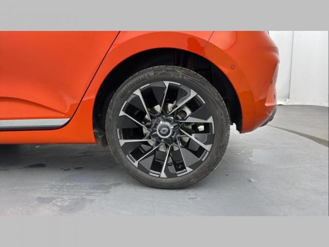 Renault Clio image 8