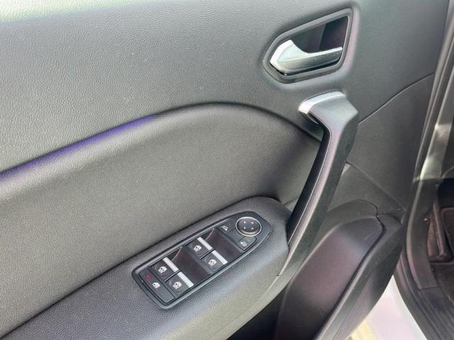 Renault Captur image 6