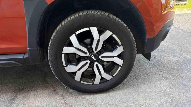 Dacia Duster image 8