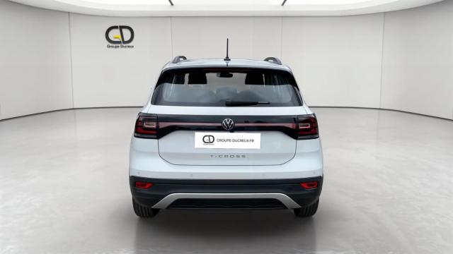 Volkswagen T-Cross image 3