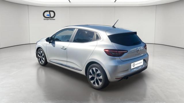 Renault Clio image 8