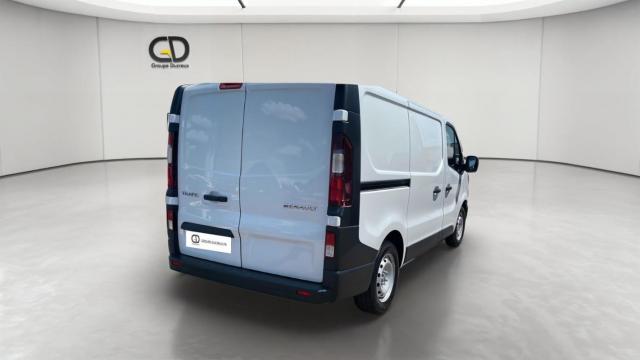 Renault Trafic image 8