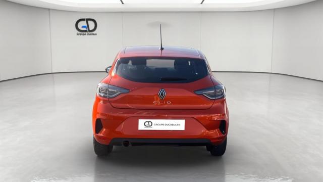 Renault Clio image 1