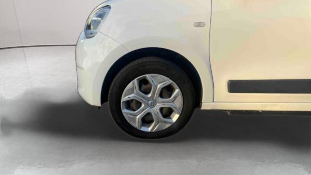 Renault Twingo image 9