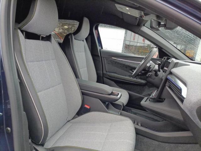 Renault Mégane E-Tech image 9