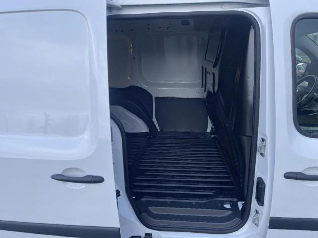 Renault Kangoo image 9