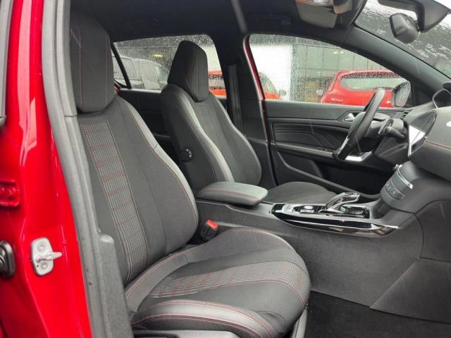 Peugeot 308 image 9