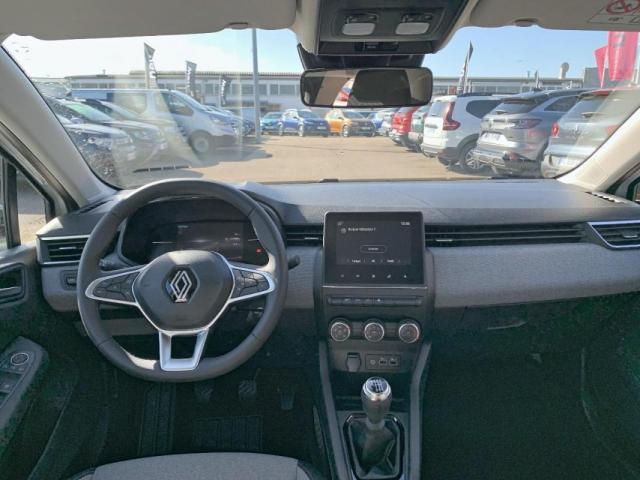 Renault Clio image 9