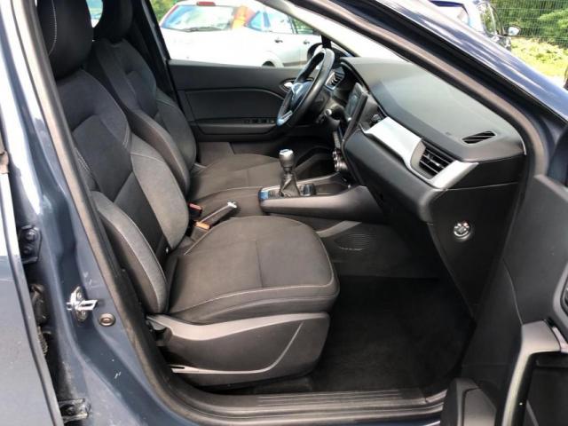 Renault Captur image 6