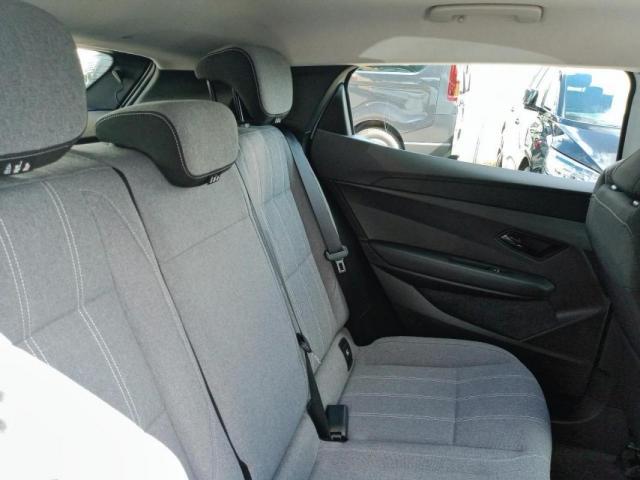 Renault Mégane E-Tech image 2