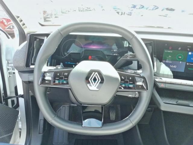 Renault Mégane E-Tech image 9