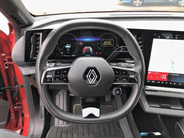 Renault Mégane E-Tech image 8