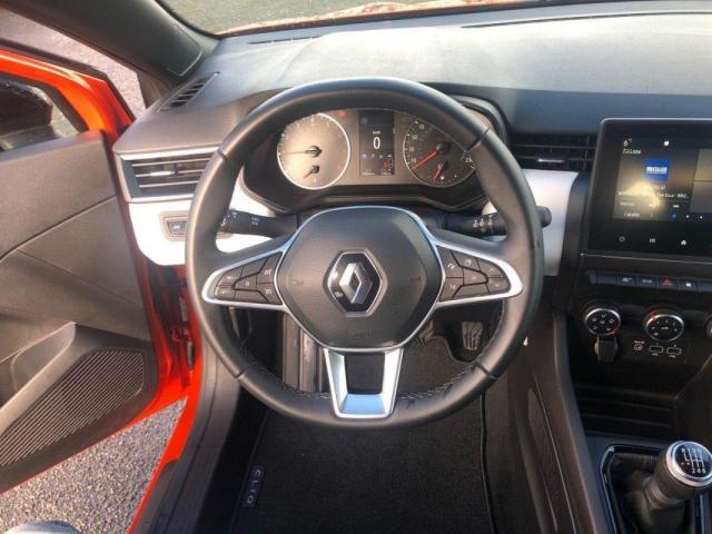 Renault Clio image 8
