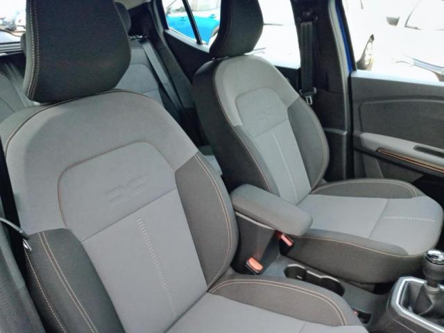 Dacia Sandero image 9