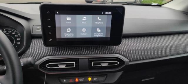 Dacia Sandero image 8