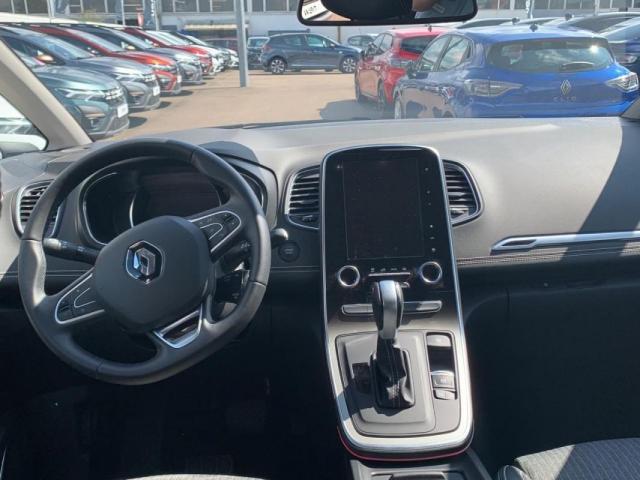 Renault Grand Scénic image 1