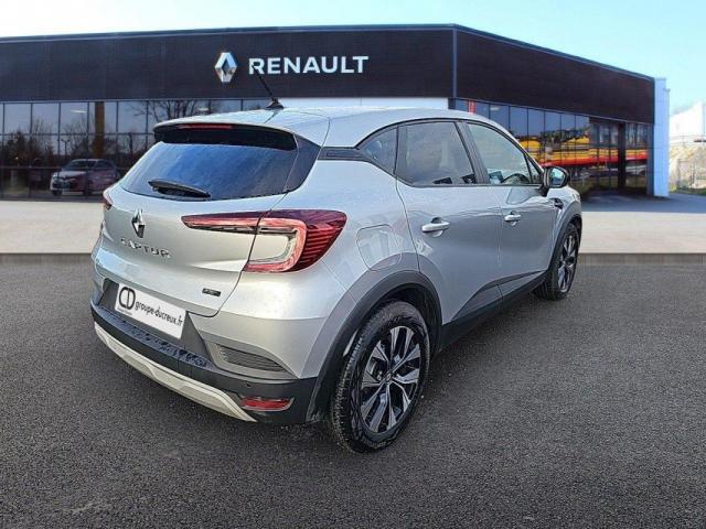 Renault Captur image 8