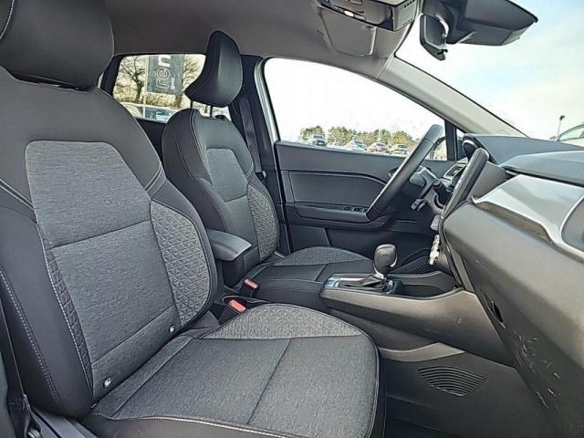 Renault Captur image 1