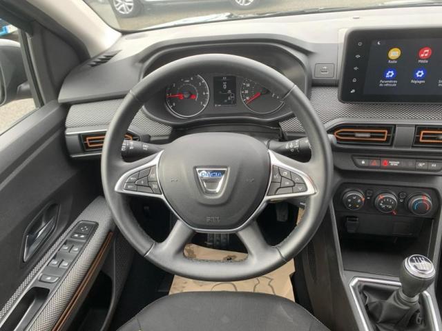 Dacia Sandero image 2