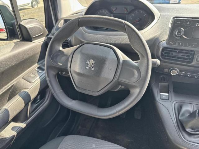 Peugeot Partner image 7