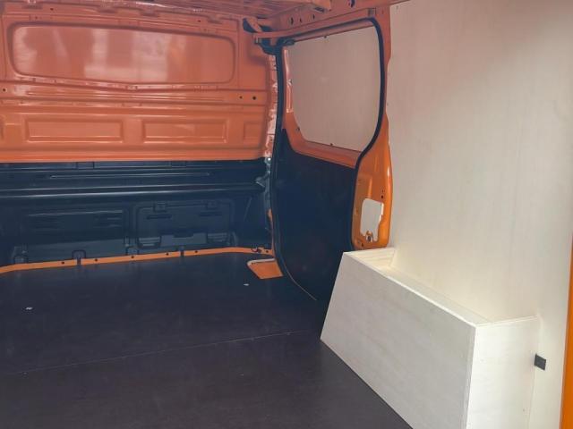 Renault Trafic image 4