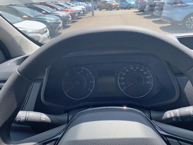 Renault Trafic image 2