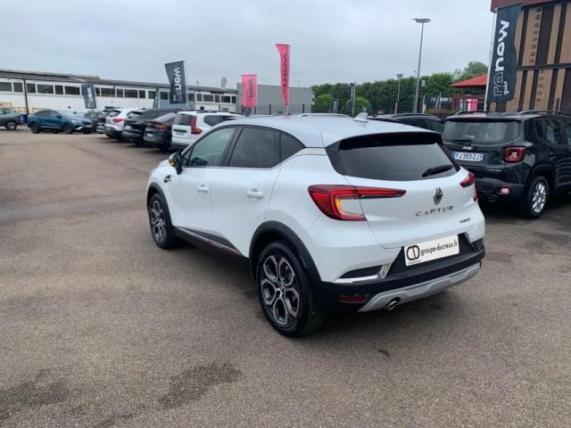 Renault Captur image 2