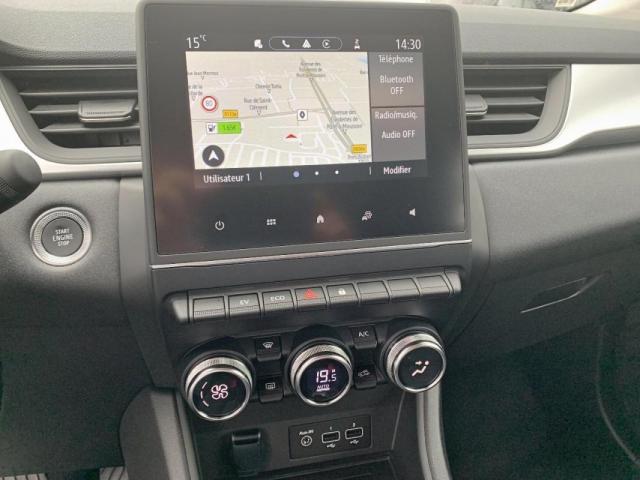 Renault Captur image 2