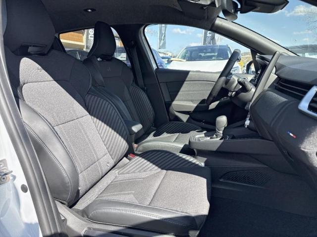 Renault Clio image 8