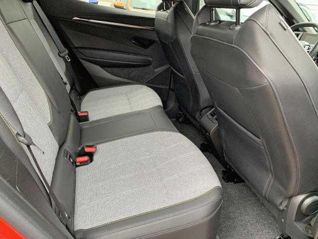 Renault Mégane E-Tech image 3