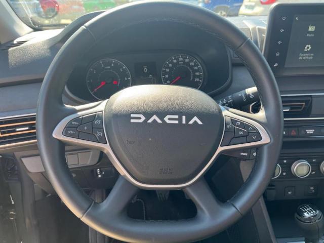 Dacia Sandero image 2