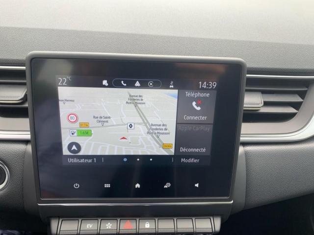 Renault Captur image 1