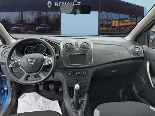 Dacia Sandero image 2