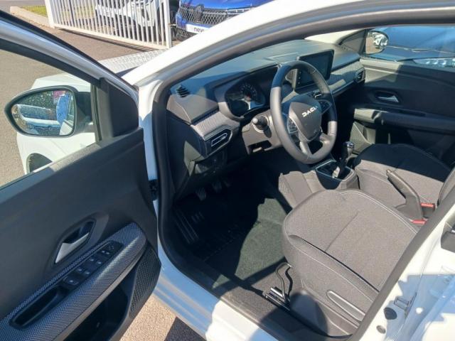 Dacia Sandero image 1