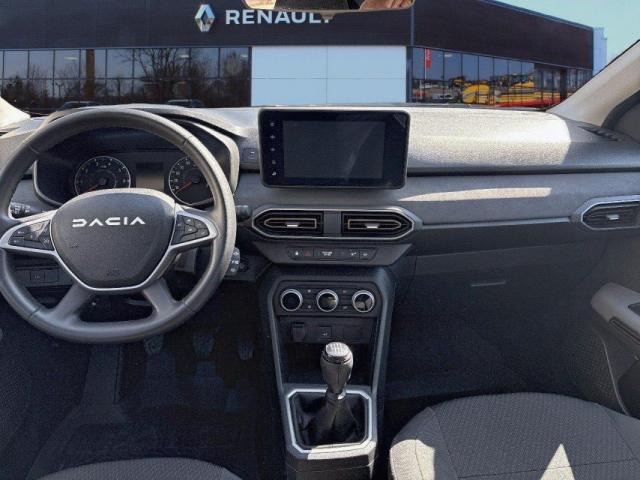 Dacia Sandero image 3