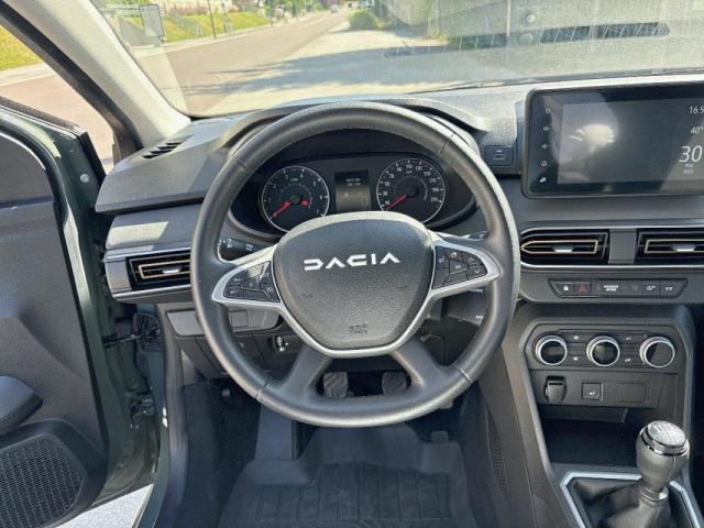 Dacia Sandero image 8
