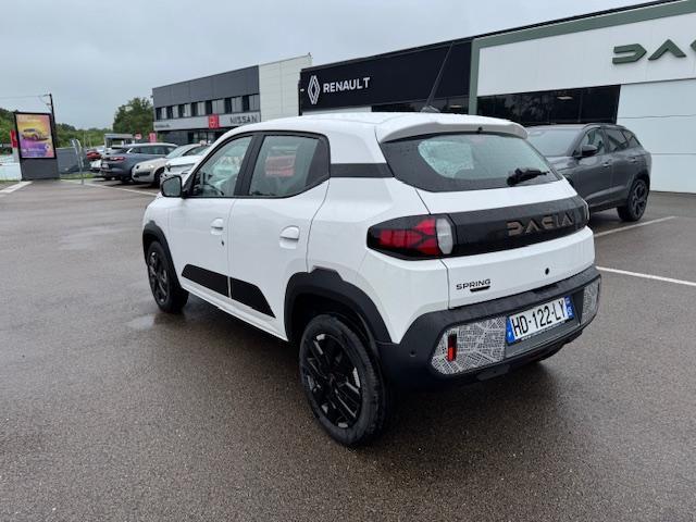 Dacia Spring image 6
