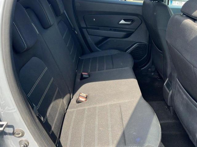 Dacia Duster image 6