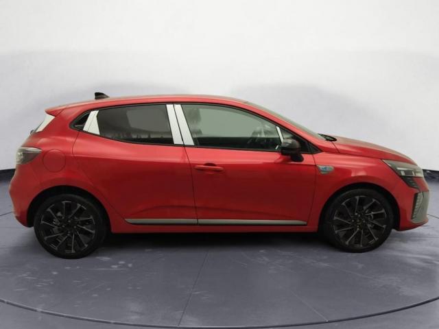 Renault Clio image 2