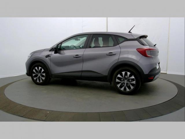 Renault Captur image 2