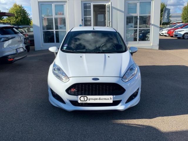 Ford Fiesta image 5