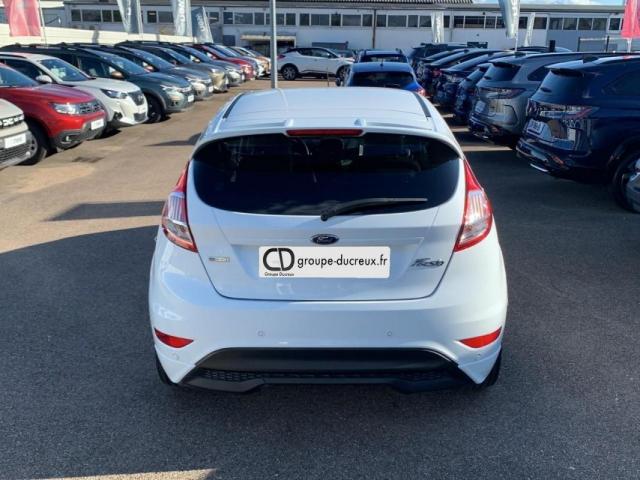 Ford Fiesta image 8
