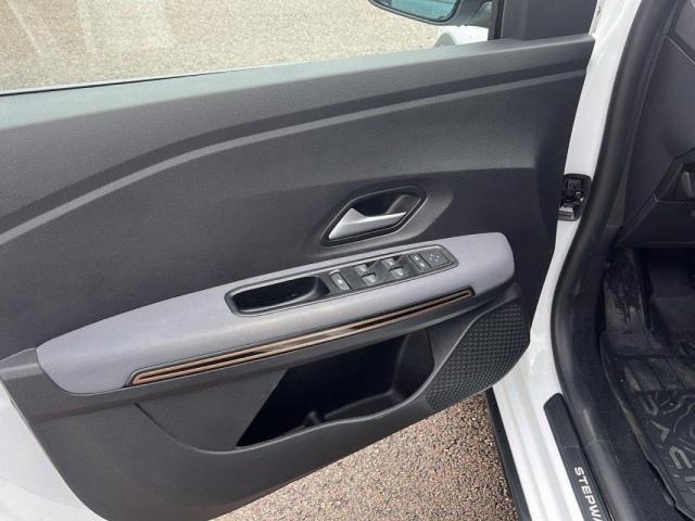 Dacia Sandero image 4