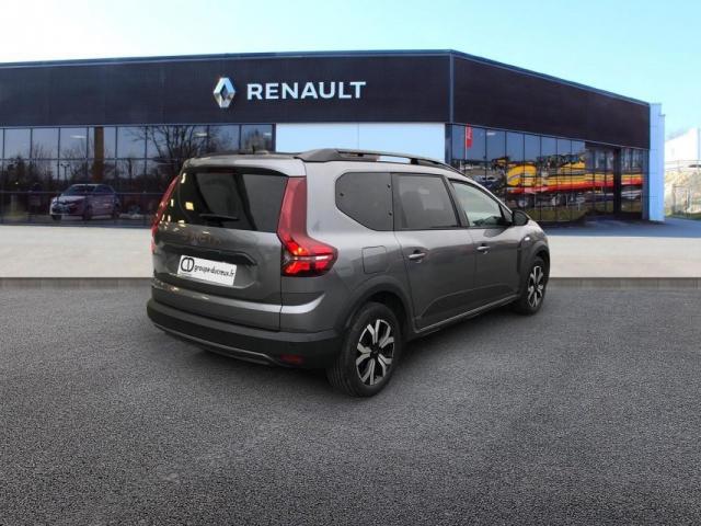 Dacia Jogger image 1