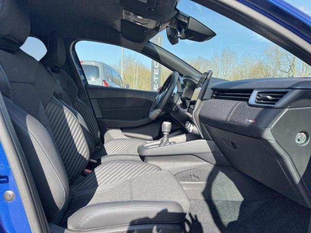 Renault Clio image 6