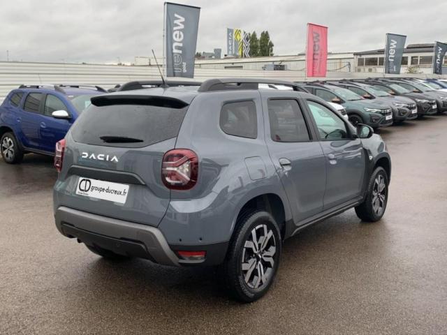 Dacia Duster image 9